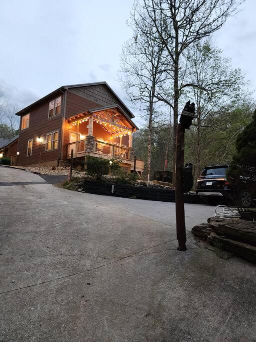 Holiday home Dancing Bear Cabin- Relax & Enjoy! *