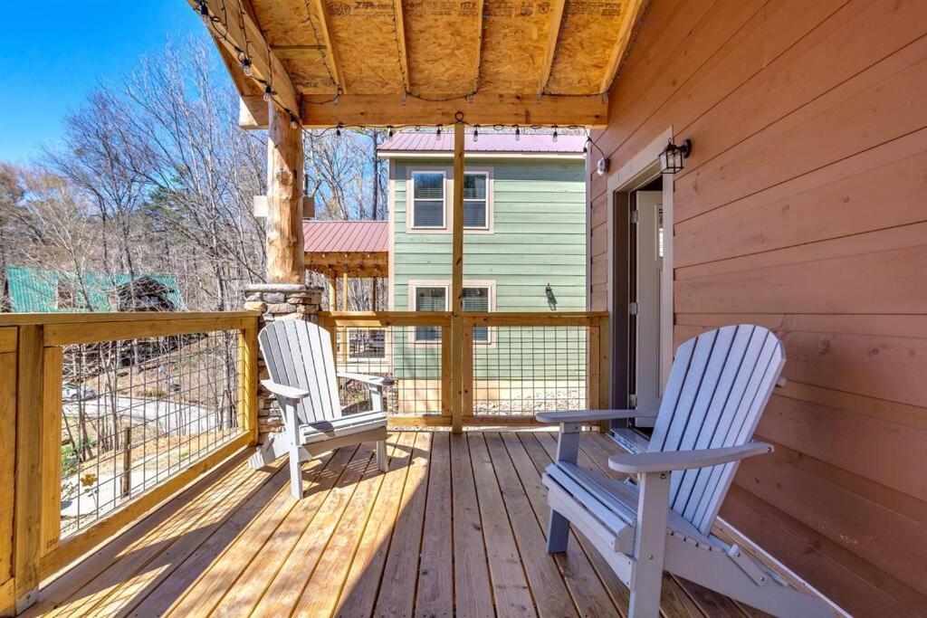 Holiday home Dancing Bear Cabin- Relax & Enjoy!