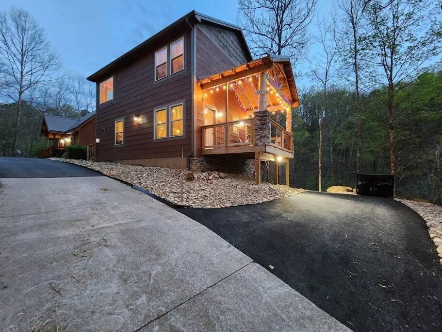 Holiday home Dancing Bear Cabin- Relax & Enjoy! *